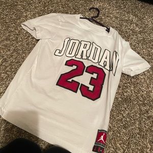 Boys Jordan t shirt
